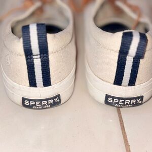 Women’s Beige Sperry Shoes Size 7.5